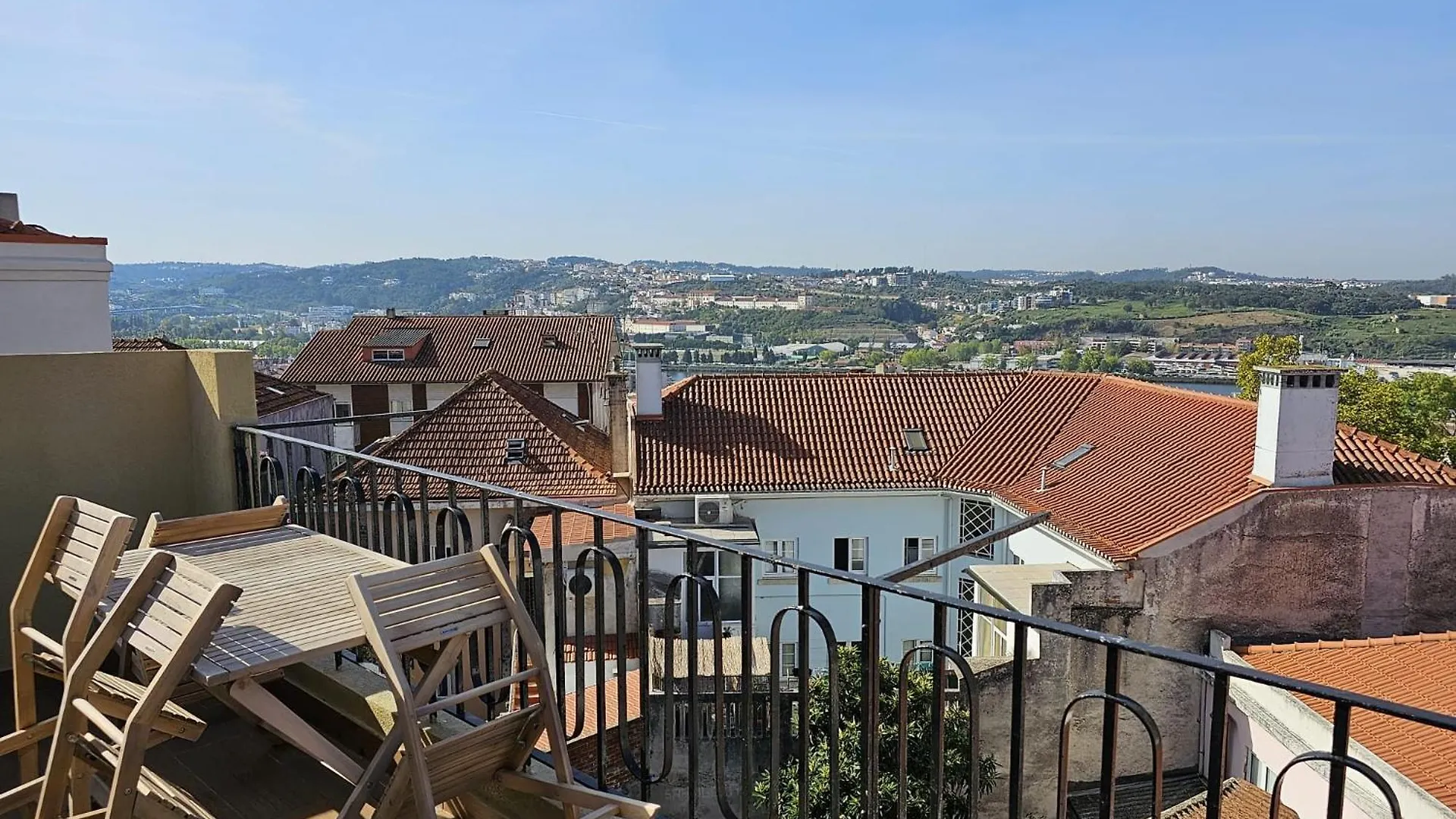 Coimbra Holiday Residence - Largo Da Conchada 0*,  Portugal